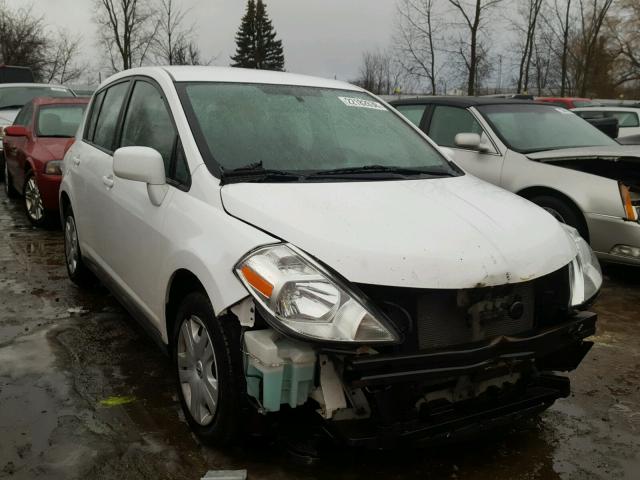 3N1BC1CP7BL429126 - 2011 NISSAN VERSA S WHITE photo 1