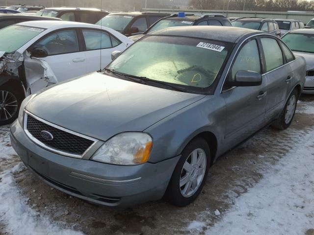 1FAFP23106G115936 - 2006 FORD FIVE HUNDR GRAY photo 2