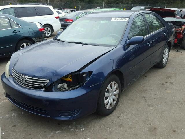 4T1BE32K56U153593 - 2006 TOYOTA CAMRY LE BLUE photo 2