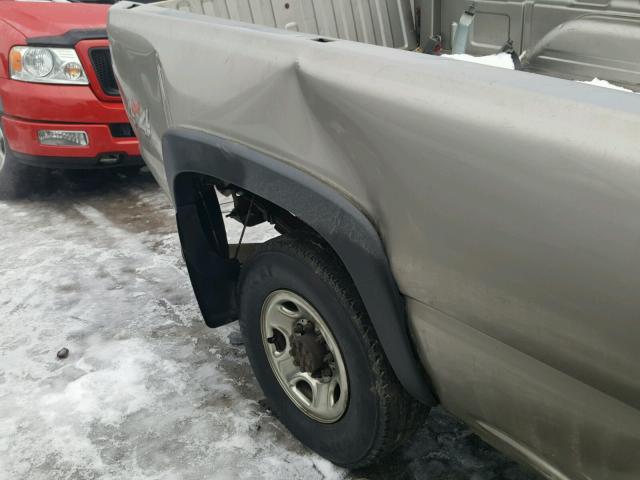 1GCHK24U43E324033 - 2003 CHEVROLET SILVERADO GRAY photo 9