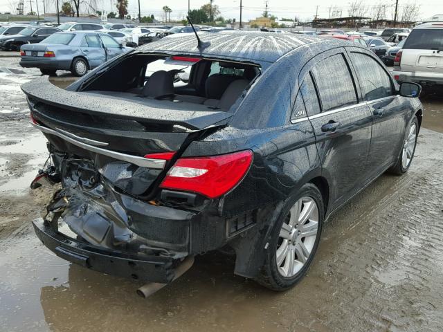 1C3CCBAB3DN660367 - 2013 CHRYSLER 200 LX BLACK photo 4