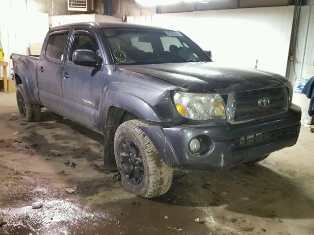 3TMMU4FN3AM016868 - 2010 TOYOTA TACOMA DOU GRAY photo 1