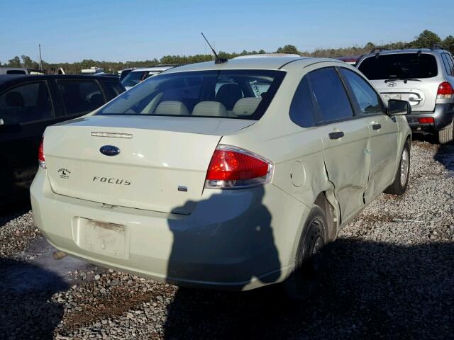 1FAHP3FN9AW152639 - 2010 FORD FOCUS SE GREEN photo 4