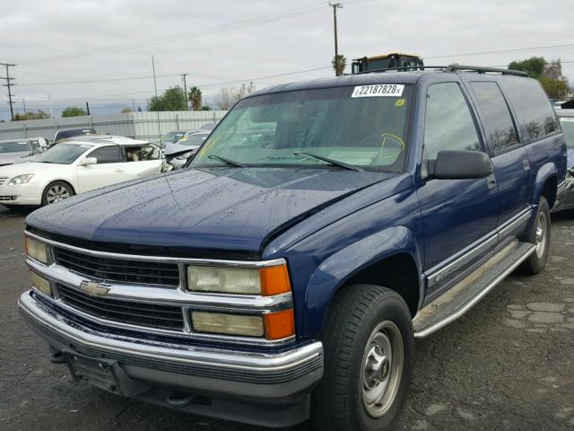 3GNGK26J5XG171327 - 1999 CHEVROLET SUBURBAN K BLUE photo 2