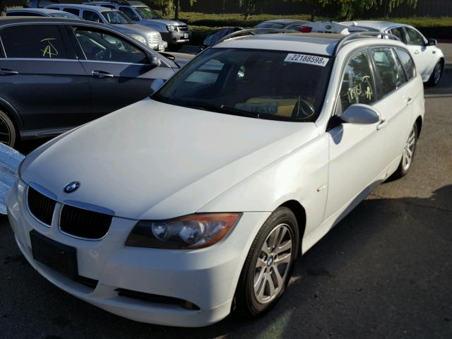 WBAVS135X7FX15322 - 2007 BMW 328 IT WHITE photo 2