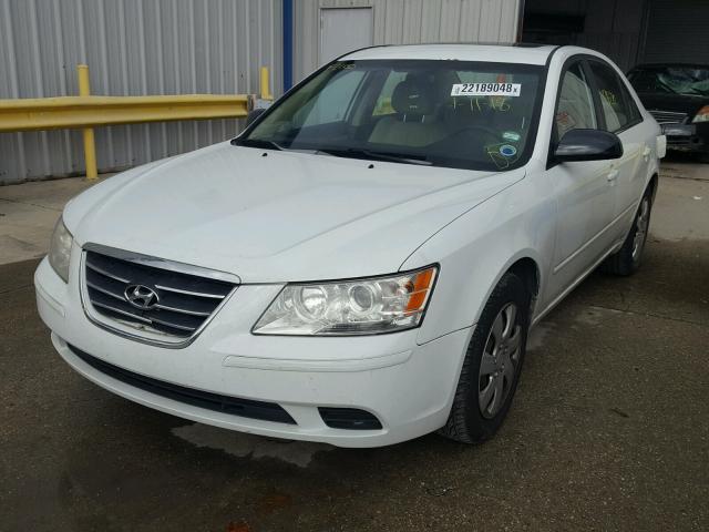 5NPET46C29H430960 - 2009 HYUNDAI SONATA GLS WHITE photo 2