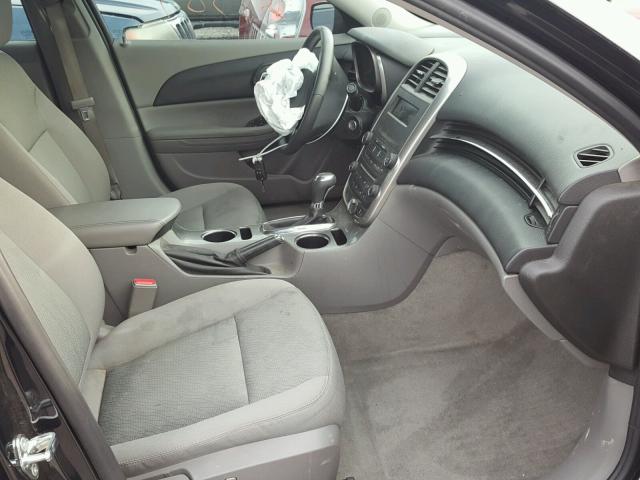1G11B5SL2FF310801 - 2015 CHEVROLET MALIBU LS BLACK photo 5