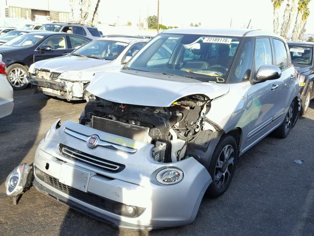 ZFBCFACH4EZ016694 - 2014 FIAT 500L LOUNG SILVER photo 2