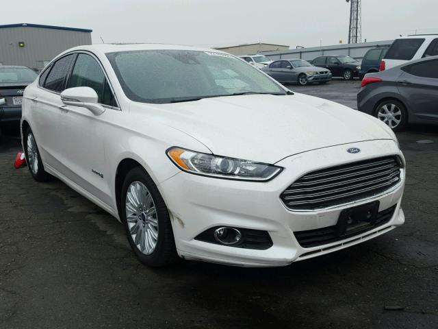 3FA6P0LU4FR295381 - 2015 FORD FUSION SE WHITE photo 1