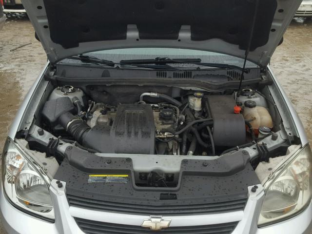 1G1AS18H797226757 - 2009 CHEVROLET COBALT LS SILVER photo 7