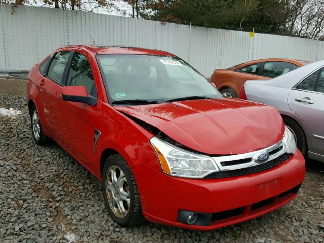 1FAHP35N98W219073 - 2008 FORD FOCUS SE RED photo 1