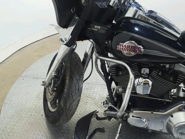 1HD1FCW126Y615145 - 2006 HARLEY-DAVIDSON FLHTCUI Қара фото 16