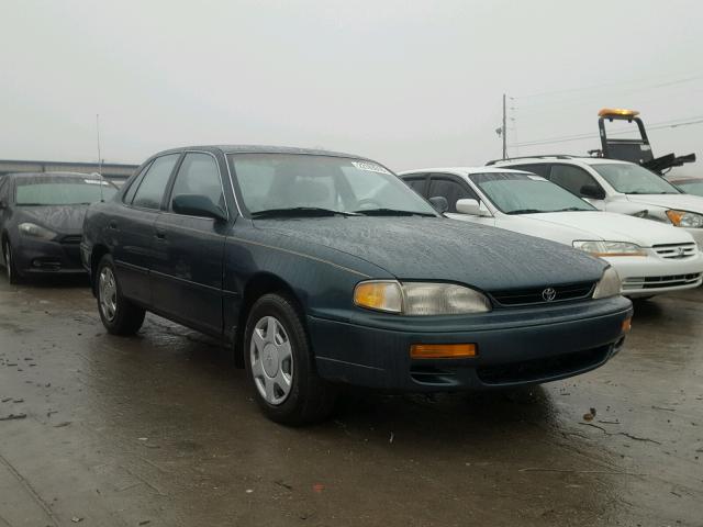 4T1BF12K1TU873566 - 1996 TOYOTA CAMRY LE GREEN photo 1