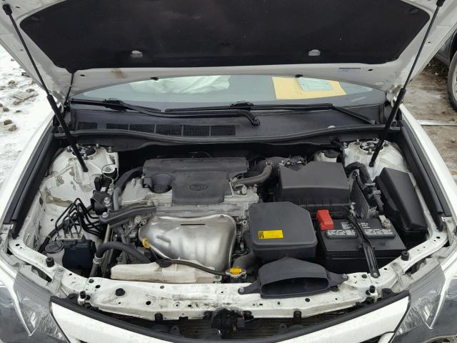 4T1BF1FK6EU752285 - 2014 TOYOTA CAMRY L WHITE photo 7