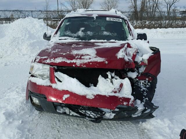 4F2CZ06198KM27650 - 2008 MAZDA TRIBUTE S RED photo 9