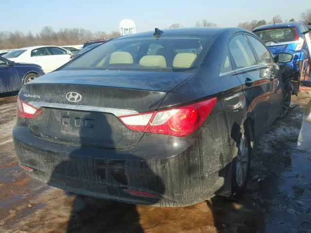 5NPEB4AC2DH610474 - 2013 HYUNDAI SONATA GLS BLACK photo 4