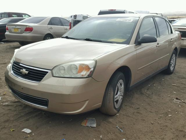 1G1ZS58F67F187381 - 2007 CHEVROLET MALIBU LS GOLD photo 2