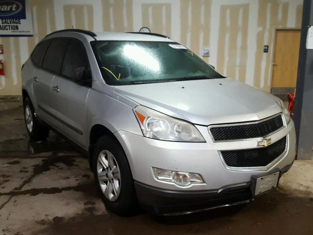 1GNEV13D29S157288 - 2009 CHEVROLET TRAVERSE L SILVER photo 1