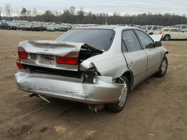 1HGCG1641WA028127 - 1998 HONDA ACCORD LX TAN photo 4