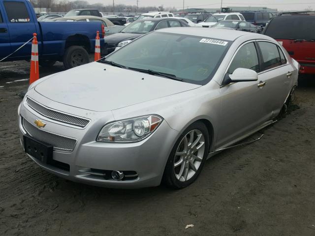 1G1ZE5EB3AF203939 - 2010 CHEVROLET MALIBU LTZ 银色 照片 2