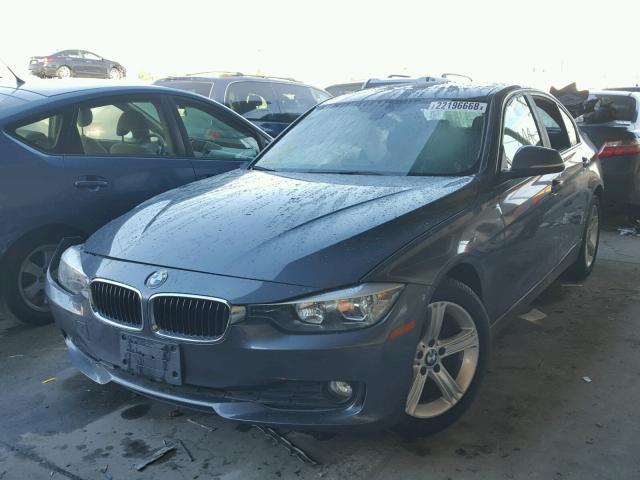 WBA3B1C55EK131325 - 2014 BMW 320 I GRAY photo 2