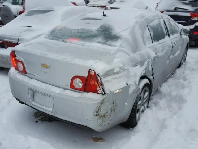 1G1ZG57B694189467 - 2009 CHEVROLET MALIBU LS ვერცხლისფერი ფოტო 4