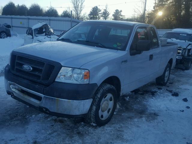 1FTRX12W96NA66472 - 2006 FORD F150 SILVER photo 2