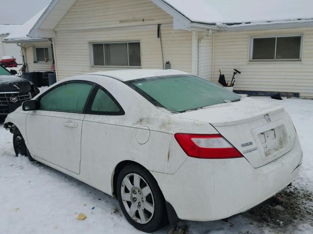 2HGFG12648H567611 - 2008 HONDA CIVIC LX WHITE photo 3