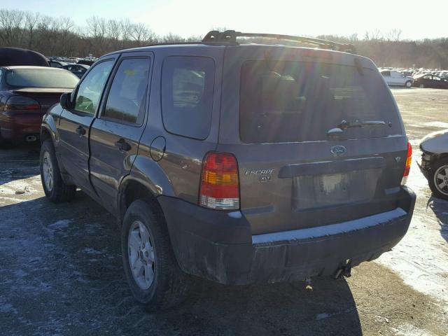 1FMYU03186KA46406 - 2006 FORD ESCAPE XLT GRAY photo 3