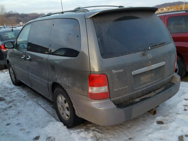 KNDUP131X56643760 - 2005 KIA SEDONA EX GRAY photo 3