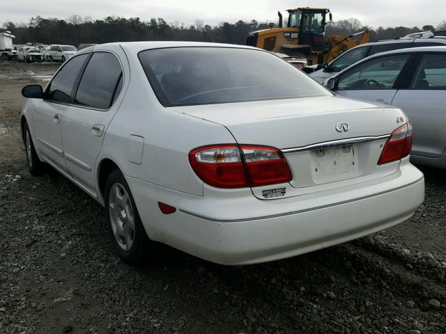 JNKCA31A41T010855 - 2001 INFINITI I30 WHITE photo 3