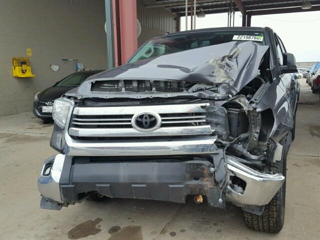 5TFEW5F16GX203770 - 2016 TOYOTA TUNDRA CRE GRAY photo 9