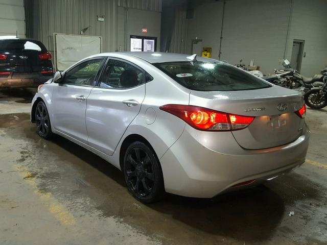 KMHDH4AE2CU464668 - 2012 HYUNDAI ELANTRA GL SILVER photo 3