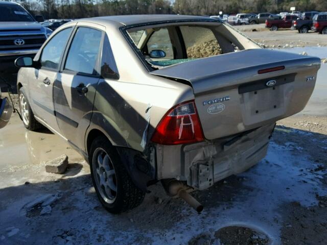 1FAFP34N75W119798 - 2005 FORD FOCUS ZX4 BEIGE photo 3