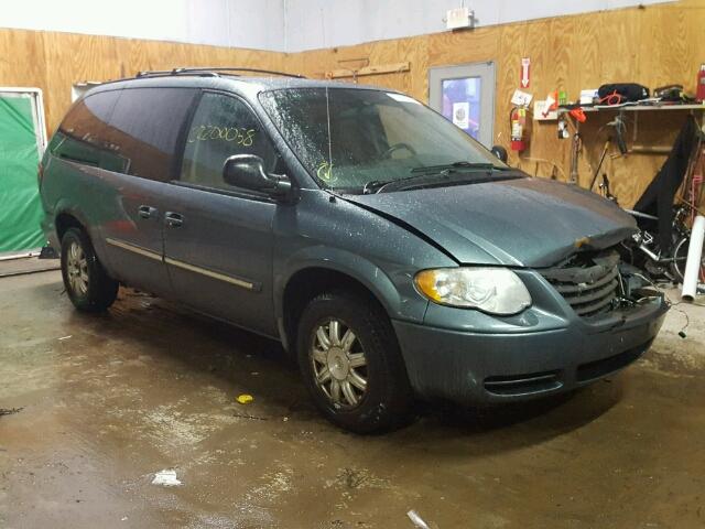 2A4GP54L36R828211 - 2006 CHRYSLER TOWN & COU BLUE photo 1