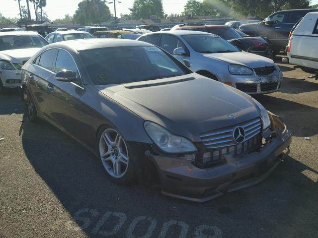 WDDDJ72X07A096238 - 2007 MERCEDES-BENZ CLS 550 GRAY photo 1