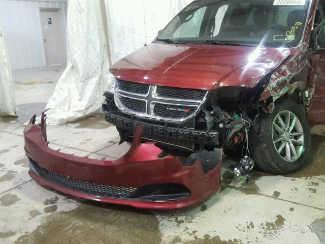 2C4RDGBG7GR102765 - 2016 DODGE GRAND CARA RED photo 9