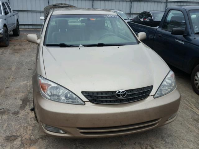 4T1BE32KX4U364589 - 2004 TOYOTA CAMRY LE ბეჟი ფოტო 9