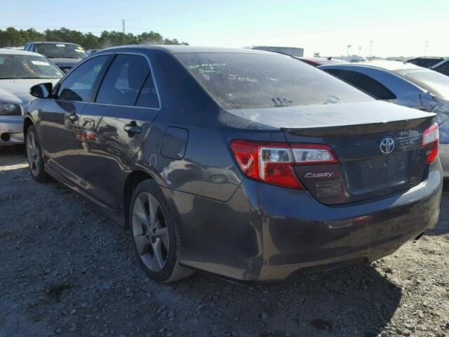 4T1BF1FK4EU731564 - 2014 TOYOTA CAMRY L GRAY photo 3