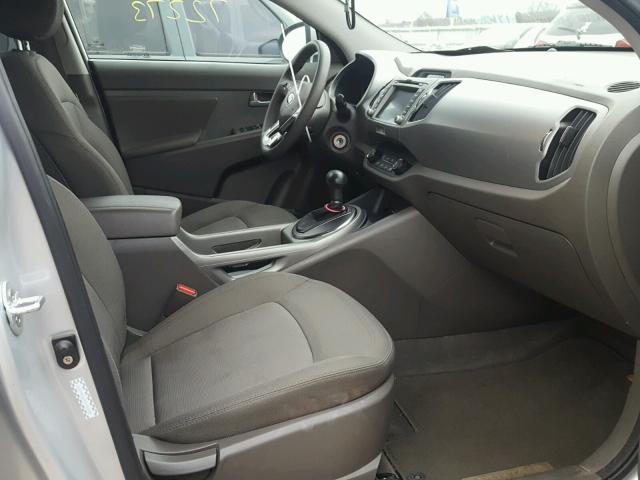 KNDPBCA23D7364209 - 2013 KIA SPORTAGE L SILVER photo 5