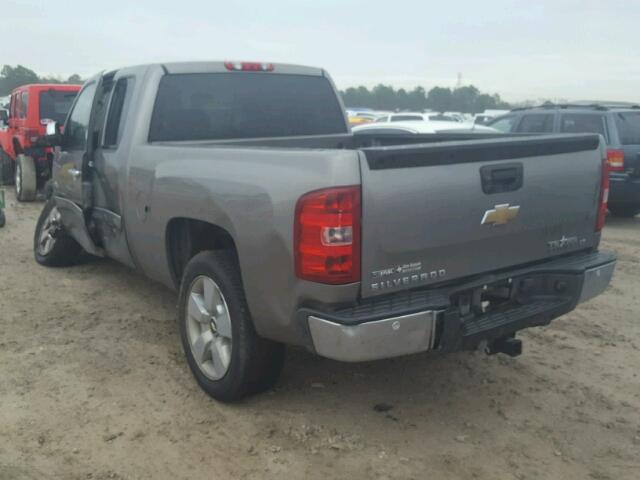 1GCEC29049Z271695 - 2009 CHEVROLET SILVERADO GRAY photo 3