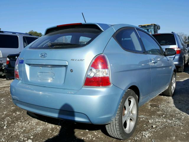 KMHCN36C67U034282 - 2007 HYUNDAI ACCENT SE BLUE photo 4