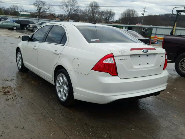 3FAHP0HA9BR145297 - 2011 FORD FUSION SE WHITE photo 3