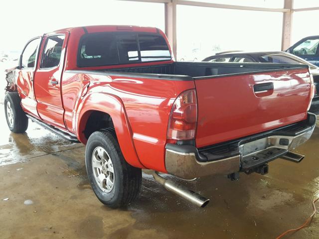 5TEMU52N06Z183582 - 2006 TOYOTA TACOMA DOU RED photo 3