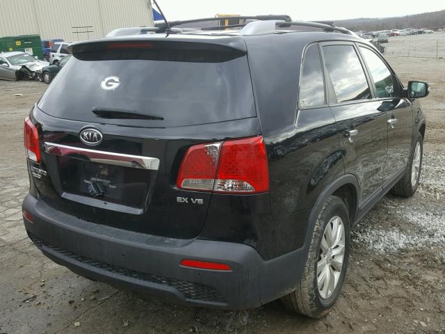 5XYKU4A22BG179837 - 2011 KIA SORENTO EX BLACK photo 4