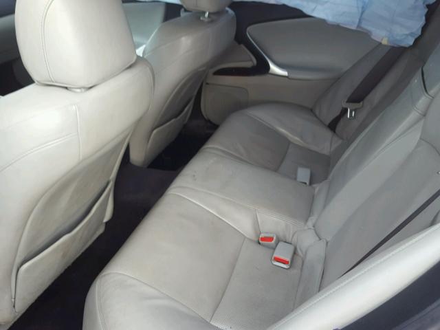 JTHBK262165015351 - 2006 LEXUS IS 250 RED photo 6