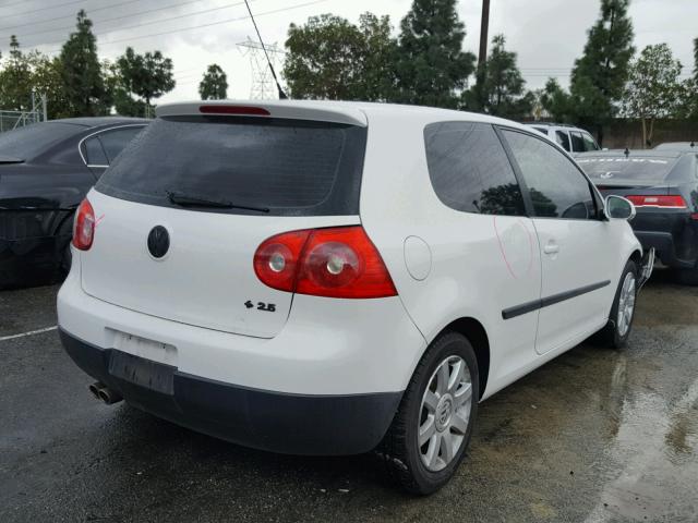 WVWBS71K67W233660 - 2007 VOLKSWAGEN RABBIT WHITE photo 4