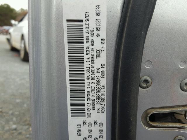 1C6RR6FT6DS500649 - 2013 RAM 1500 ST SILVER photo 10