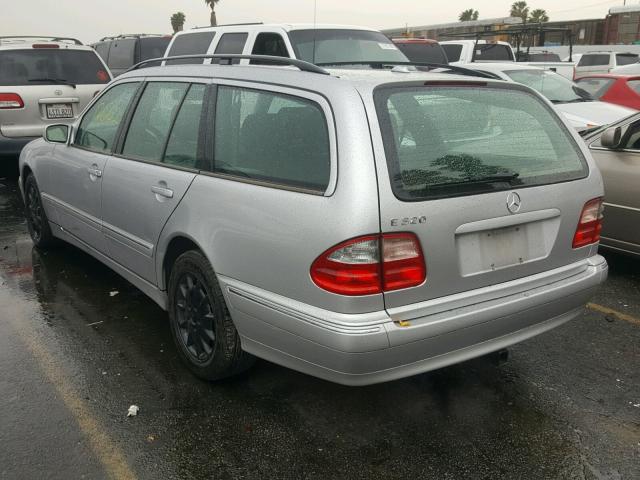 WDBJH65J51B338449 - 2001 MERCEDES-BENZ E 320 SILVER photo 3