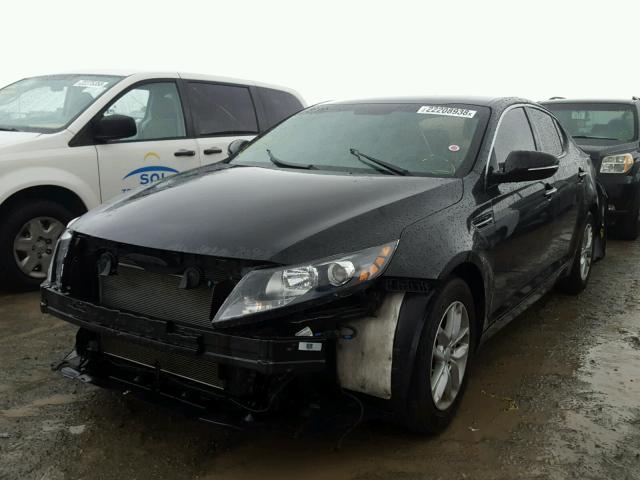 5XXGM4A70DG238604 - 2013 KIA OPTIMA LX BLACK photo 2